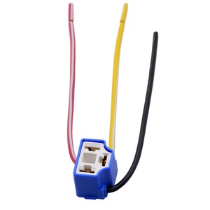 WholesaleH1 <span class=keywords><strong>H4</strong></span> H7 H11 HB3 HB4 far seramik ampul tutucu uzatma otomotiv teli halojen adaptörü araba soketi lamba konektörü - Product Image 3