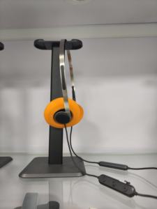 Meilleures ventes Casque rétro sans fil ANC Casque léger avec contrôle du volume - Product Image 5