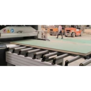 Presse à cycle court PATER à haute efficacité, presse à lamination automatique avec moteur à roulement pour la production de panneaux en bois (50 kW) - Product Image 6