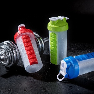Bán buôn Cá nhân hoá biểu tượng tùy chỉnh phòng tập thể dục protein Máy xay sinh tố nhựa Shaker cup chai với Pill hộp - Product Image 4