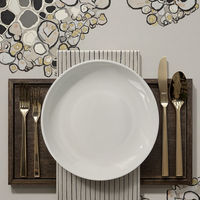 Assiettes en porcelaine blanches unies personnalisées avec logo, vaisselle de restaurant, assiettes rondes en céramique de 9 pouces à prix avantageux