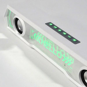 Haut-parleur <span class=keywords><strong>de</strong></span> bureau <span class=keywords><strong>de</strong></span> jeu RVB avec éclairage RVB Conception spécifique à longue <span class=keywords><strong>barre</strong></span> pour les joueurs - Product Image 2