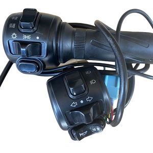 Accélérateur, interrupteur et levier de frein pour trottinette électrique, bouton de commande de vitesse et interrupteur marche/arrêt pour moto (gauche ou droite) - Product Image 1