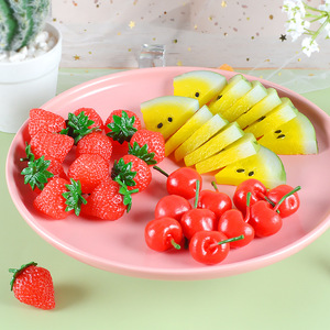 โมเดลของเล่นอาหารจิ๋ว, อุปกรณ์ประกอบฉากผลไม้จำลอง, สตรอว์เบอร์รีพีวีซี, ชิ้นส่วนเลมอน, <span class=keywords><strong>สับปะรด</strong></span>, จี้ผลไม้, อุปกรณ์เสริมกระเป๋าเป้สะพายหลัง - Product Image 1