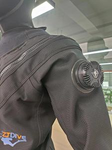 पुरुषों के हाइड्रेटस त्वरित प्रवेश ड्राई सूट सूट 3-परत जलरोधी मुक्त डाइविंग गियर और प्रिंट पैटर्न ड्राई kara सूट के साथ - Product Image 4