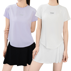 เสื้อยืดกีฬาคุณภาพสูงแห้งเร็วและดูดซับเหงื่อได้ทำจากโพลีเอสเตอร์เหมาะสำหรับการออกกำลังกายโดยผู้หญิง - Product Image 1