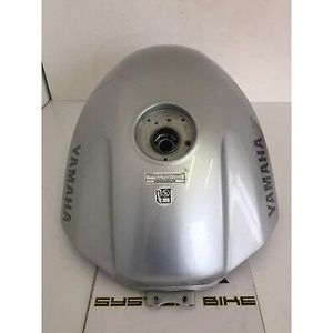 Serbatoio Carburante Yamaha FJR1300 2002-2005 Argento, Parte Originale per Moto - Product Image 1