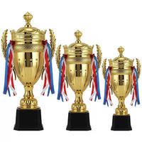 Trophée en plastique doré sur mesure en gros, 3 tailles, avec base noire pour événements sportifs