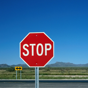 Panneau réfléchissant en aluminium Panneau antirouille en aluminium protégé contre les UV avec symbole de non-retournement Panneau de signalisation routière sans impasse - Product Image 1
