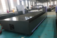 Hobby Metall 2000 Watt 6000W Solarzellen-Faserlaser-Schneidemaschine 6mm 20mm Metall Kohlenstoffstahl CNC-Schneidemaschine für Metalltüren