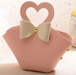 Mini sac à main créatif en cuir portable pour mariage, boîte à bonbons, sacs de distribution de cadeaux, emballage de Noël, soie - Product Image 1