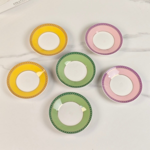 Juego de 6 Tazas y Platos de Porcelana Fina Italiana de Lujo, Minimalistas y Ecológicos, en Colores Mixtos, con Caja de Regalo - Product Image 2