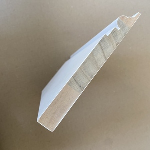 Rodapié de pino imprimado blanco de grado pintable para interiores de hotel, moldura moderna, longitud personalizada, pedido a granel, suministro al por mayor - Product Image 4