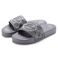 Henghao à feuilles persistantes tongs semelles salle de bain diapositives chaussures été plat plage Pvc pantoufles hommes diapositives pantoufles personnalisées pour hommes toboggan