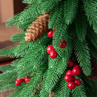 Mini PE Realistischer Zeder-Weihnachtsbaum Künstliche Dekorative Pflanzen für Heim-Tischdekoration Feiertagsparty Großhandel