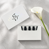 Boîte d'emballage personnalisée de luxe en papier blanc pour coffret découverte de parfums avec 5 compartiments et logo holographique, vente en gros, échantillon, boîte cadeau