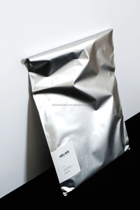 Borse da posta personalizzate in lamina argentata opaca in alluminio argento cromato borse da posta con cappuccio abbigliamento intimo confezione <span class=keywords><strong>bustine</strong></span> postali - Product Image 2