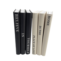 Ensemble de livres décoratifs personnalisés à couverture rigide pour tables basses et étagères, décoration d'intérieur empilable avec papier offset et estampage à chaud