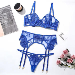 Set <span class=keywords><strong>Intimo</strong></span> Femminile di Alta Qualità Deep Love, Lingerie Sexy, Completo Reggiseno e Mutandine in <span class=keywords><strong>Pizzo</strong></span> Giallo Ricamato, Set di Biancheria Intima 3 Pezzi - Product Image 5