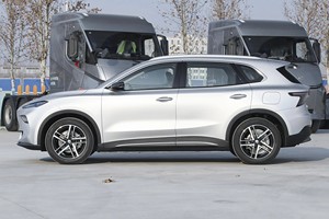 2025 <span class=keywords><strong>MG</strong></span> ES5 <span class=keywords><strong>hybride</strong></span> <span class=keywords><strong>SUV</strong></span> électrique haute vitesse 185 km/h avec 5 sièges 1.5T 95kW conduite à gauche boîte de vitesses automatique 95kW voiture à essence - Product Image 5