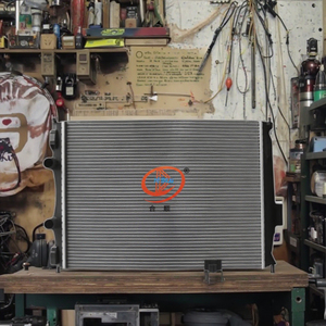 2007-2014 Nissan Qashqai J10 2,0 Radiador de coche Radiador de soldadura de refrigeración automática de alta calidad Material nuevo y usado Aluminio - Product Image 3