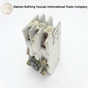 Relé 31035-075-58 Nuevo Original en Stock, Controlador de Programación PLC Dedicado para Automatización Industrial - Product Image 1