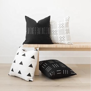 Fodere per <span class=keywords><strong>cuscini</strong></span> stampate geometriche Boho in bianco e nero di vendita calda per la decorazione domestica - Product Image 1