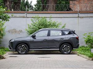 Hyundai IX35 Usado, SUV <span class=keywords><strong>en</strong></span> Oferta, Techo Panorámico, Asientos <span class=keywords><strong>de</strong></span> Cuero Eléctricos, Vehículo Espacioso, Económico y Práctico - Product Image 5