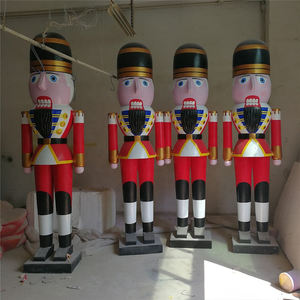 Sculpture <span class=keywords><strong>de</strong></span> roi <span class=keywords><strong>casse</strong></span>-noisettes en fibre <span class=keywords><strong>de</strong></span> verre pour extérieur, idéale pour la décoration <span class=keywords><strong>de</strong></span> Noël et d'événements, en résine, pour affichage festif en centre commercial - Product Image 1