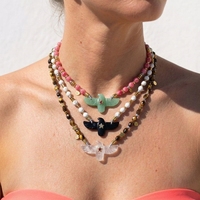 Collier de perles en pierres précieuses naturelles : Opale, Quartz Rose, Amazonite, Turquoise, avec pendentif sculpté Aigle