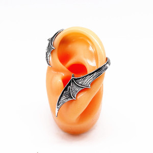 yunnique Dragon Wing <b>Cuff</b> <b>Earrings</b> Stainless Steel Single Ear Clip For Non-Pierced Ears Fashion Jewelry - Product Image 1