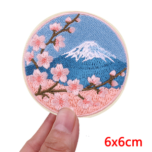 <span class=keywords><strong>Patches</strong></span> Termocolantes de Poliéster Bordados com Desenho de Flores de Cerejeira e Monte Fuji, Tema Anime Japonês, para Roupas, Patch Personalizado - Product Image 3
