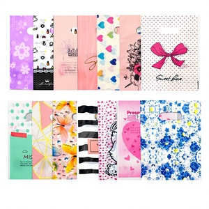 Sacs à bijoux et sacs cadeaux en plastique LDPE à motif dessin animé mignon avec pochettes artistiques - Vente en gros <span class=keywords><strong>de</strong></span> pochettes <span class=keywords><strong>de</strong></span> rangement pour bracelets en pierres précieuses Livraison gratuite - Product Image 1