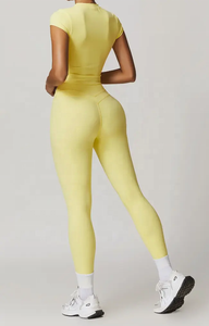Vente en gros Ensemble de vêtements de sport pour femmes à séchage rapide et à taille élastique Ensemble de 2 pièces de vêtements de fitness personnalisés avec logo Respirant Stretch dans les quatre sens - Product Image 3