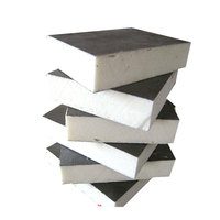 Panneaux de toit isolés prix panneaux sandwich insonorisés pour maison préfabriquée conteneur d'expédition maison panneau mural en acier