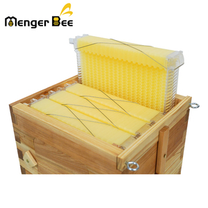 Nouveau Kit Complet Nécessaire pour Ruche Menger Bee - 4 Pièces Automatiques à Débit Continu en Bois de Sapin de 18 mm Enduit de Cire pour l'Apiculture - Product Image 2