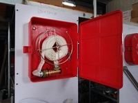 Armoire de rangement pour tuyaux d'incendie en fibre de verre renforcée rouge pour la lutte contre les incendies marins, marque XCH, personnalisable