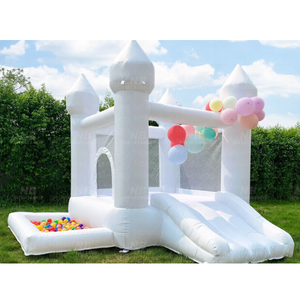 Castillo Inflable Blanco Comercial de 10*10 pies para Bodas y Fiestas, Castillo Inflable para Bodas de 10*10 pies - Product Image 1