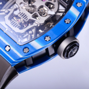 Montre mécanique à remontage manuel unisexe Blue Carbon Fiber 52-01, forme tonneau de vin, crâne tourbillon, Summit Voyager - Product Image 4