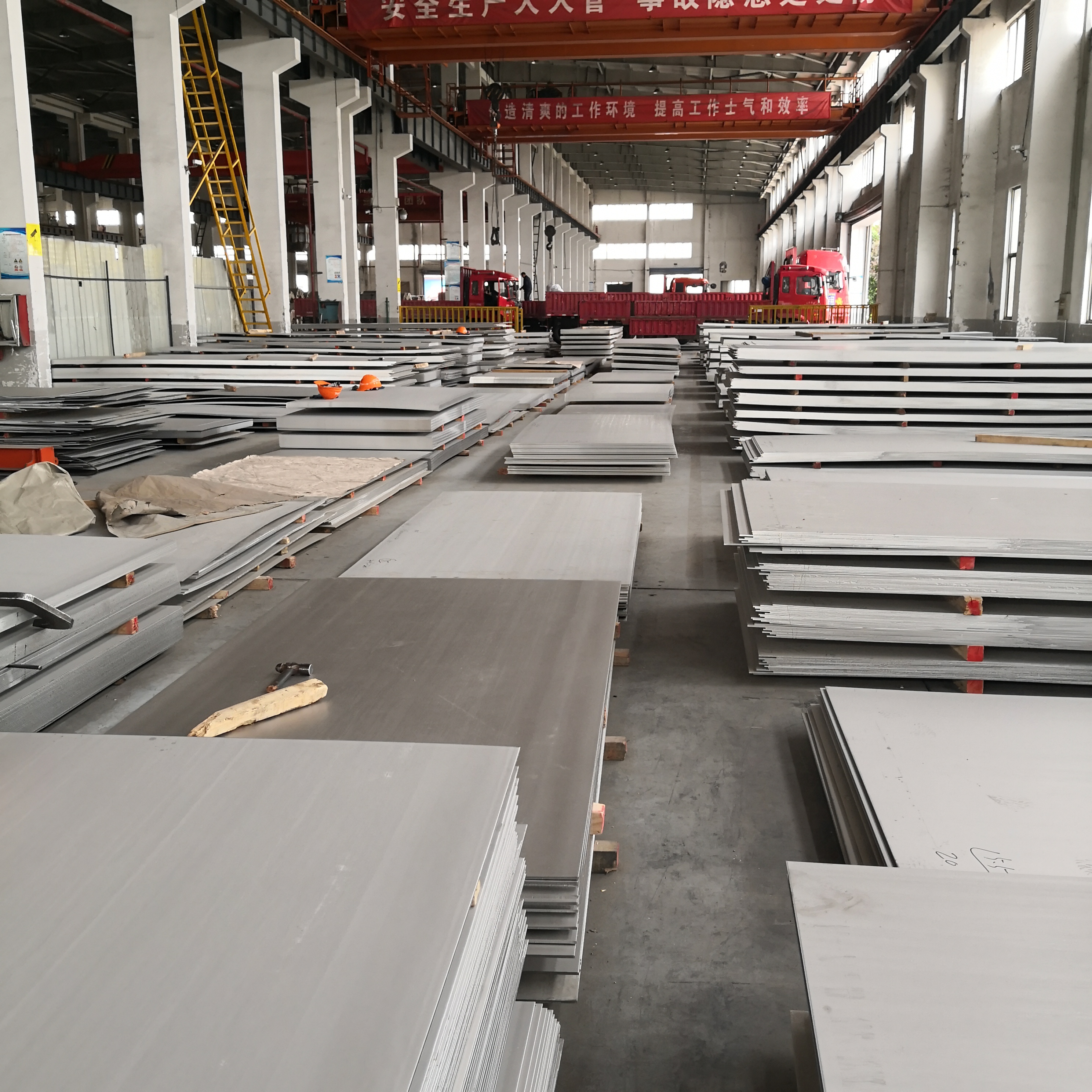 300 400Series Stainless Steel Sheets Plate Hot Rolled Polished