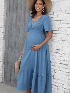 En stock: Vestido maxi <span class=keywords><strong>de</strong></span> maternidad con cuello en U, manga corta con volantes, liso, espalda fruncida, cintura con lazo y corte en A escalonado, para verano. - Product Image 2