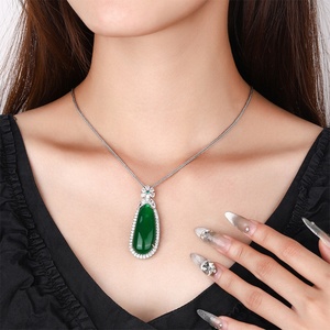 Fashion Eco-friendly <b>Copper</b> Imitation Jade Plant Jewelry Large Jadeite Gourd Shape Pendant Necklace for Women Daily Wear Gift - Product Image 4