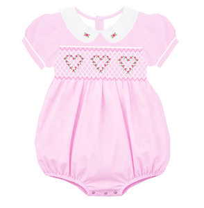 Robe rose smockée à la main pour filles, motif couronne de roses et cœurs, manches bouffantes blanches, robe mignonne de boutique pour tout-petits - Product Image 5