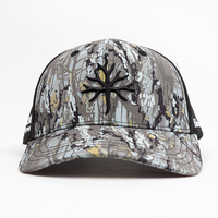 Gorra de Caza Personalizada OEM, Tejido Elástico en 4 Direcciones, Orificios Cortados con Láser, Transferencia Térmica, Bordado 3D en el Panel Frontal, Ajustable con Cierre a Presión