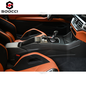 Copertura Console Centrale in Fibra di Carbonio Secca per <span class=keywords><strong>BMW</strong></span> G80 G81 M3 G82 G83 M4 G87 M2, Rivestimento Cruscotto con Caricatore Wireless/Portabicchieri - Product Image 6
