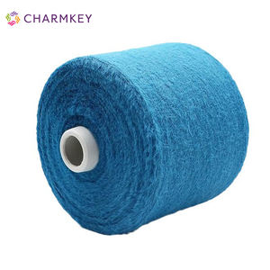 Hilo de felpa de plumas de piel de visón esponjoso de nailon de alto poliéster, hilo de fantasía teñido de pestañas, cono de Color liso - Product Image 3