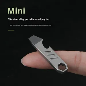 Porte-clés multifonction en alliage de titane TC4 pour <span class=keywords><strong>camping</strong></span> et randonnée en plein air, ouvre-bouteille de survie - Product Image 3