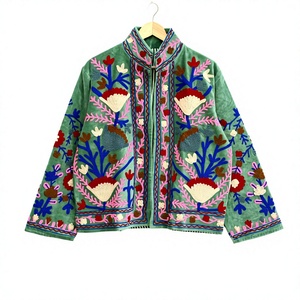 Chaqueta Corta de Invierno Otoñal Suzani Vintage Hecha a Mano, Chaqueta Bomber Boho con Estampado Floral, Reversible, Cortavientos, Transpirable, Rellena de Algodón - Product Image 1