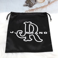 Grand sac à chaussures en soie noire avec cordon de serrage et impression de logo personnalisé extension de cheveux perruque sous-vêtements chapeau emballage vêtements pochette en satin doux