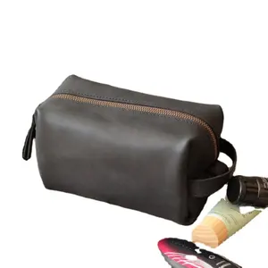 Мужские Макияж сумка для туалетных принадлежностей дорожный бритва органайзер и нарочито бесхитростного дизайна; Bolsa De Maquillage кожаные косметички с ручкой LDA-0012